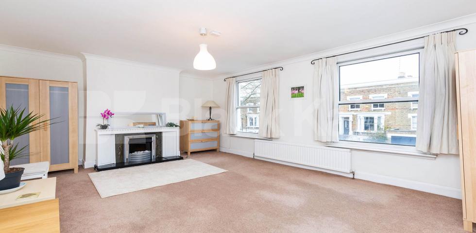 			4 Bedroom, 1 bath, 1 reception House			 Herrick Road, HIGHBURY N5